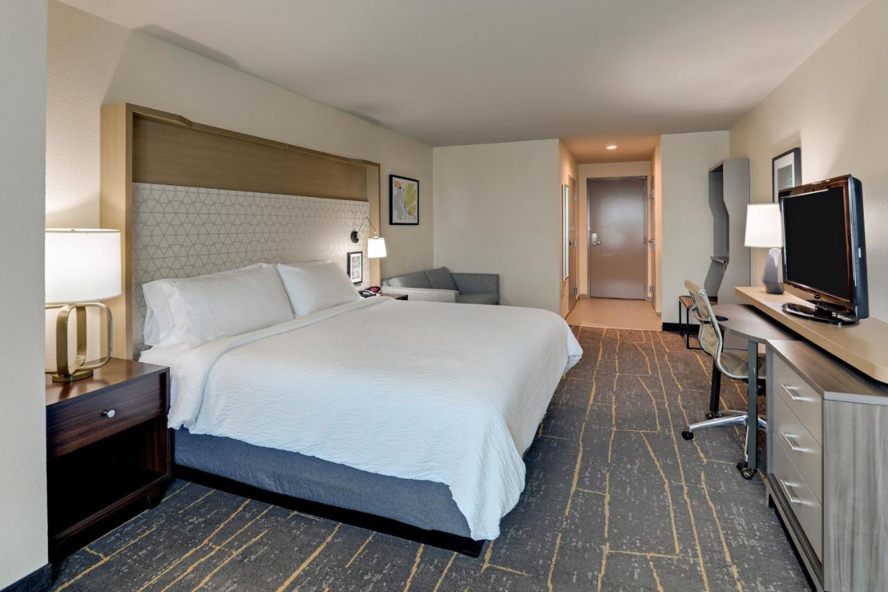 Holiday Inn Mobile Airport By Ihg Exterior photo