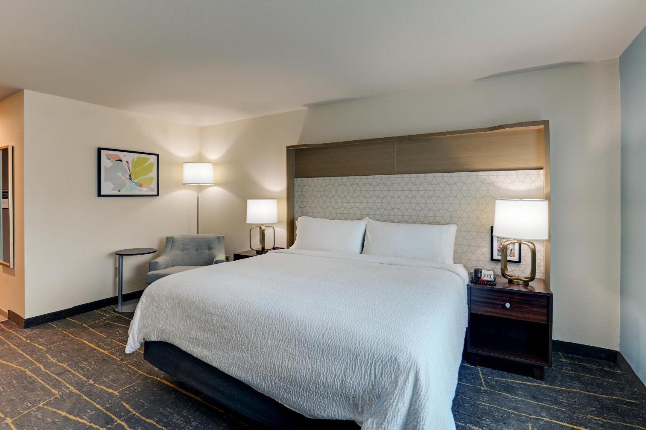 Holiday Inn Mobile Airport By Ihg Exterior photo