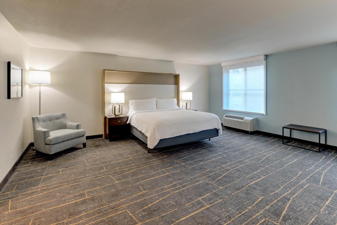 Holiday Inn Mobile Airport By Ihg Exterior photo